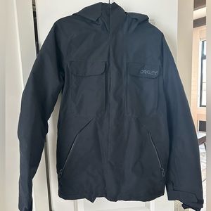 Oakley Gor-Tex insulated men’s snow jacket size medium